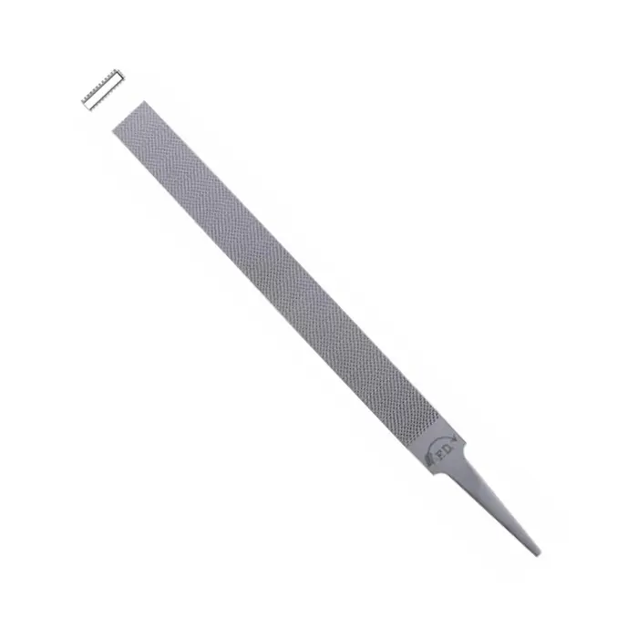 Râpe à bois plate 150 mm moyenne piqûre