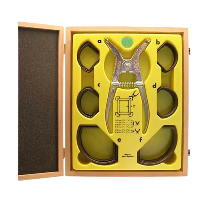 Coffret crampons de serrage d'angle avec pince