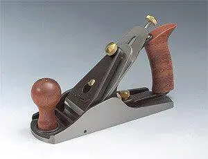 Rabot d'établi N°4 1/2 fer 60 mm PM-V11 semelle 254 mm